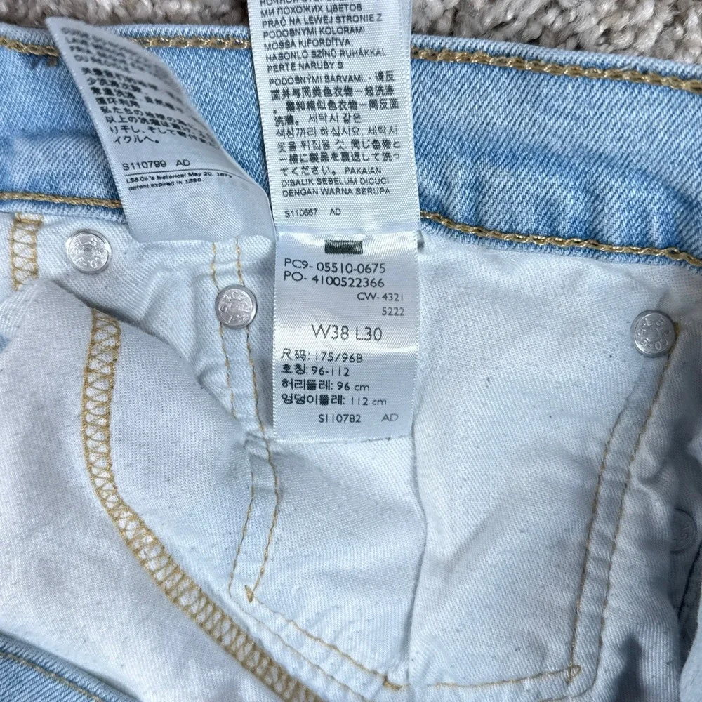 Levis these jeans